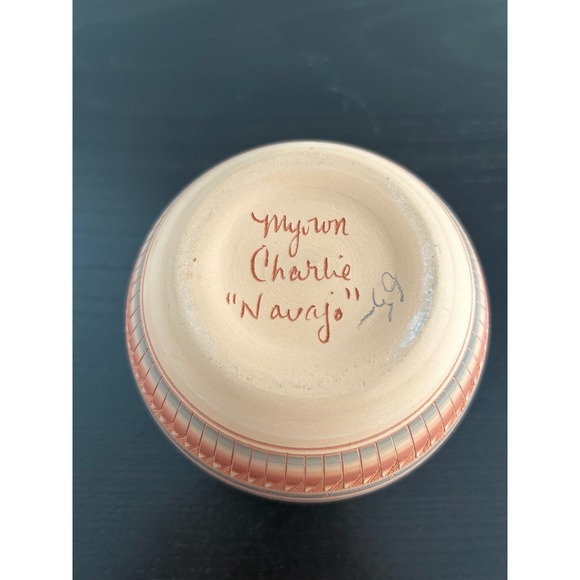 Myron Charlie Navajo Etched Seed Pot Pottery Signed Southwestern Geometric Mini - Picture 2 of 5